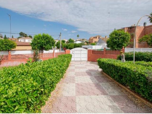 Chalet Venta Alcalá de Guadaíra, Oromana