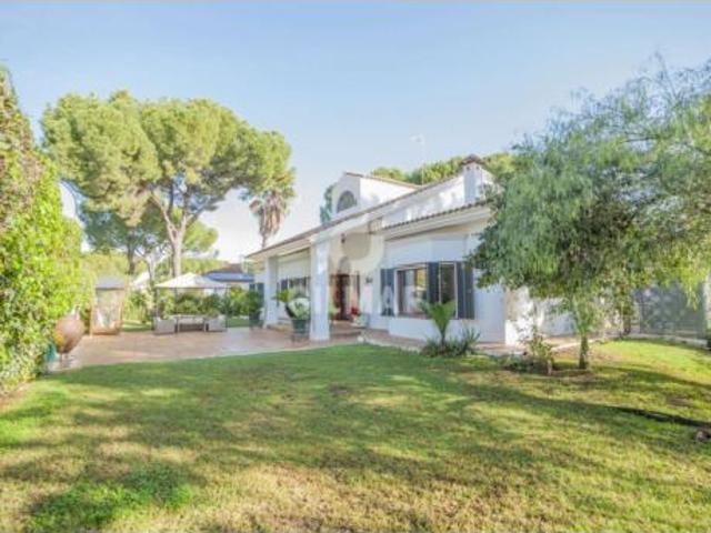 Chalet Venta Alcalá de Guadaíra, Centro