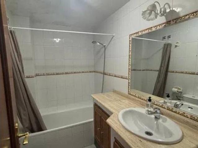 Chalet Venta Algeciras, Centro