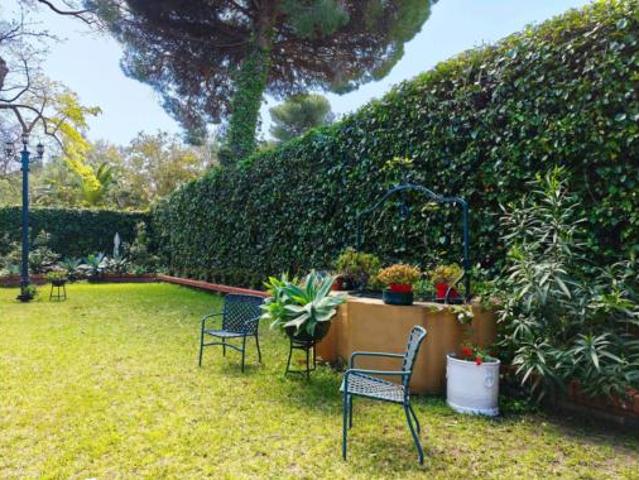 Chalet Venta Algeciras, Centro