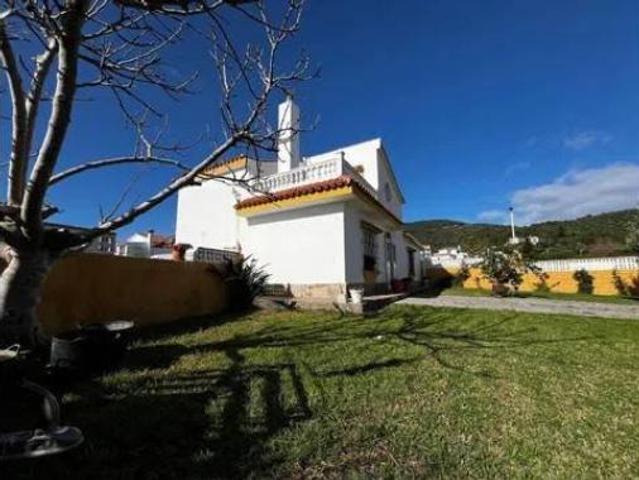 Chalet Venta Algeciras, El Pelayo Parques Naturales