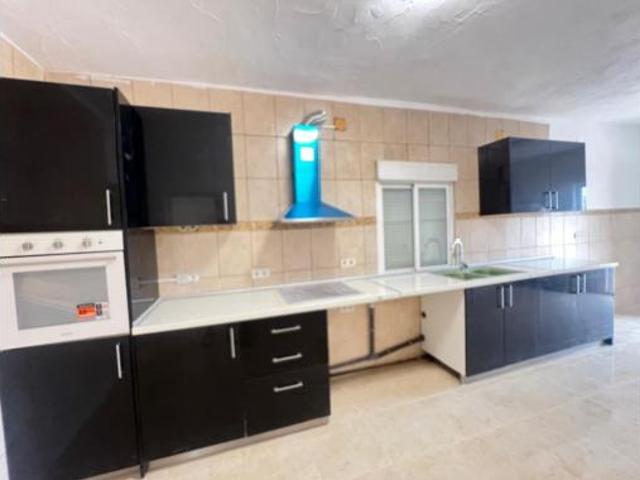 Chalet Venta Algueña, Algueña