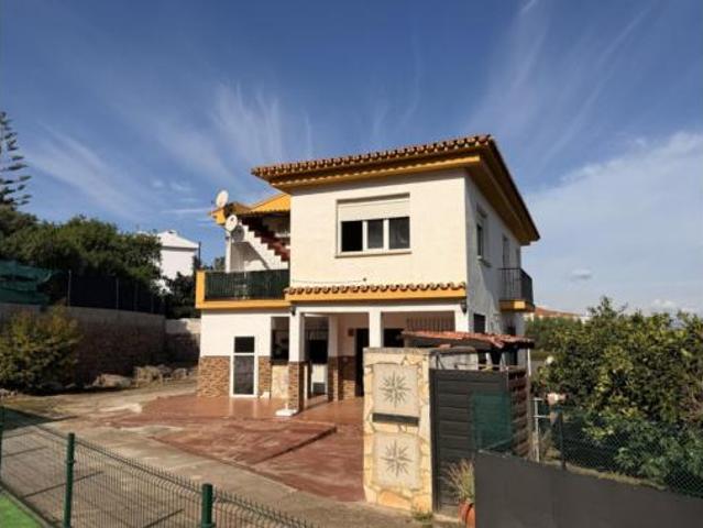 Chalet Venta Alhaurín de la Torre, Capellanía Retamar
