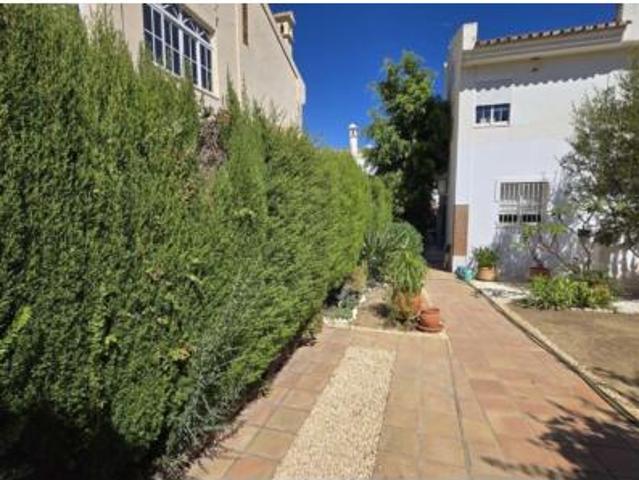 Chalet Venta Alhaurín de la Torre, Capellanía Retamar