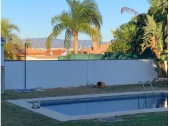 Chalet Venta Alhaurín de la Torre, Capellanía Retamar