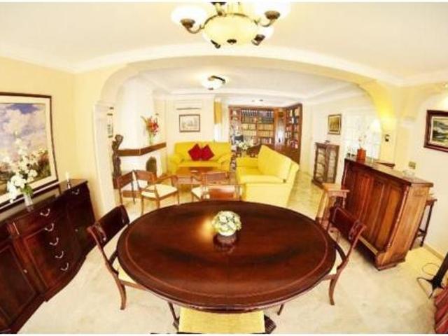 Chalet Venta Alhaurín de la Torre, Capellanía Retamar