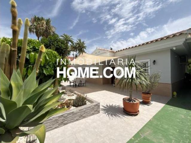 Chalet Venta Alhaurín de la Torre, Capellanía Retamar