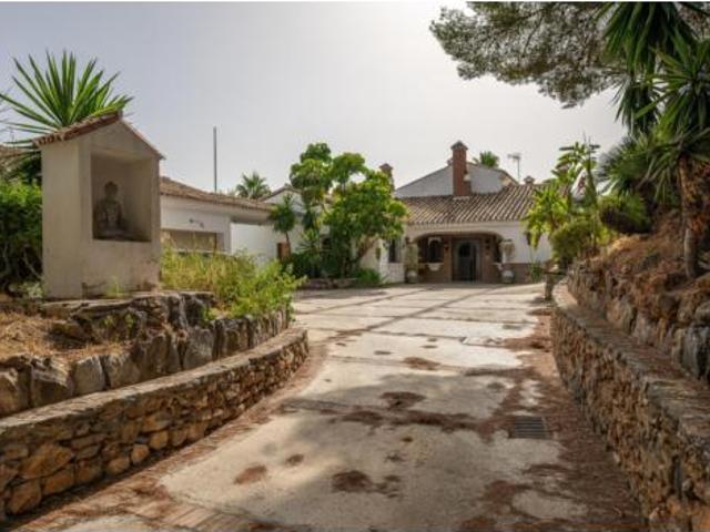 Chalet Venta Alhaurín el Grande, Centro
