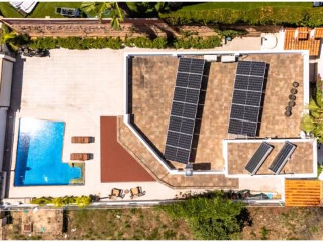 Chalet Venta Gandia, Santa Anna Urbanitzacions