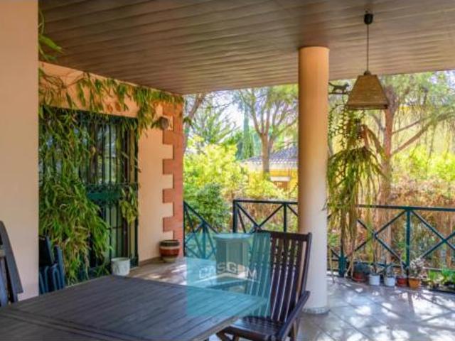Chalet Venta Aljaraque, Corrales