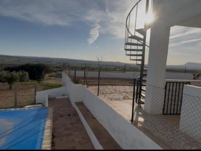 Chalet Venta Almansa, Almansa