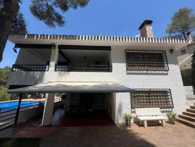 Chalet Venta Almansa, Almansa
