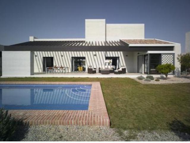 Chalet Venta Almacelles, Sucs