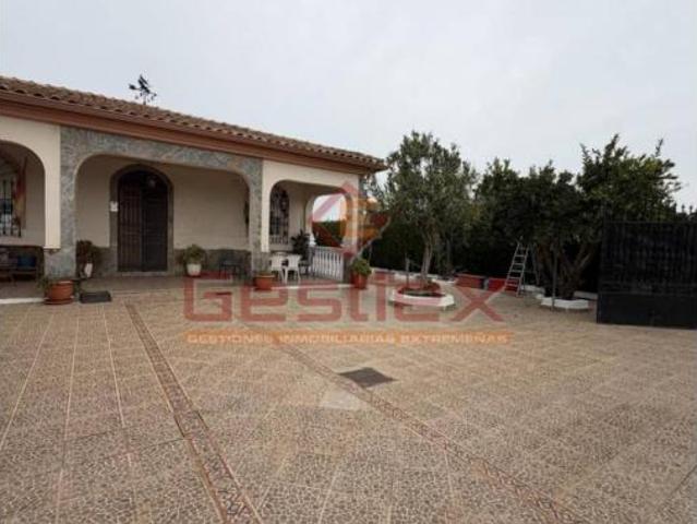 Chalet Venta Almendralejo, Almendralejo