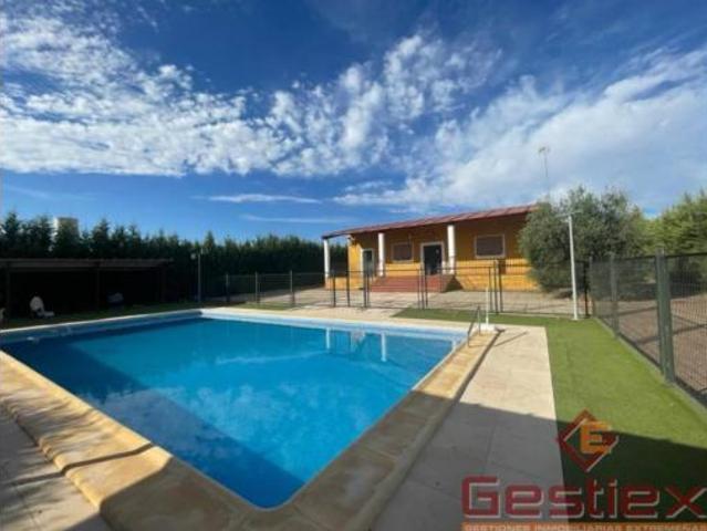 Chalet Venta Almendralejo, Almendralejo