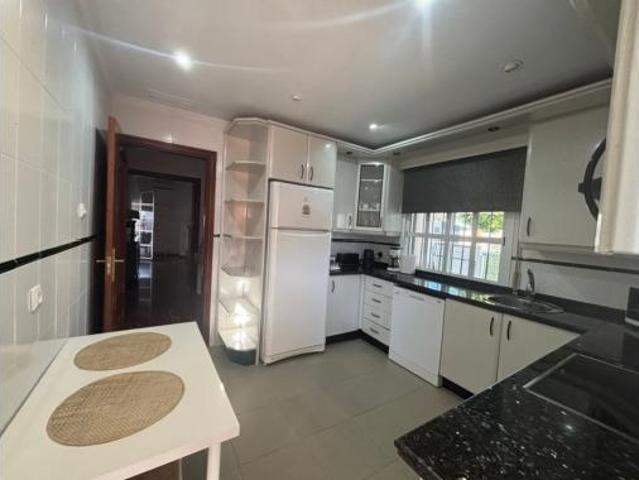 Chalet Venta Almensilla, Almensilla