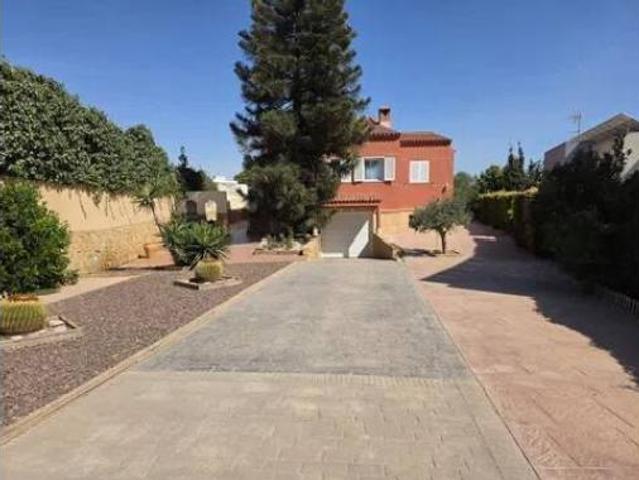 Chalet Venta Almería Capital, Retamar