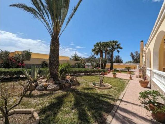 Chalet Venta Almería Capital, Retamar