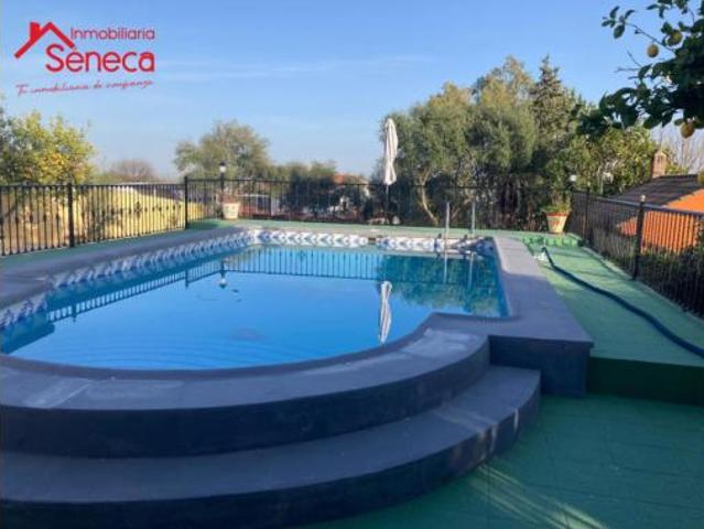Chalet Venta Almodóvar del Río, Cortijo de La Torre