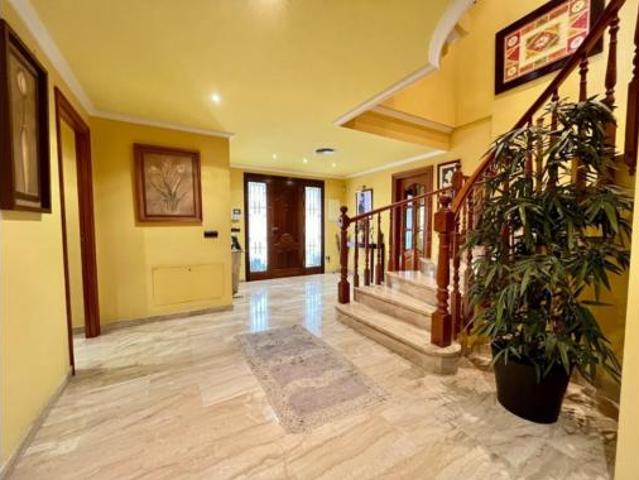 Chalet Venta Almoster, Almoster