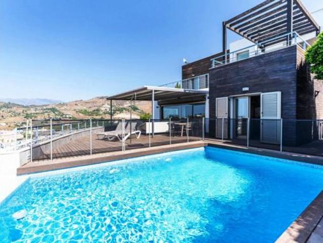 Chalet Venta Almuñécar, Taramay