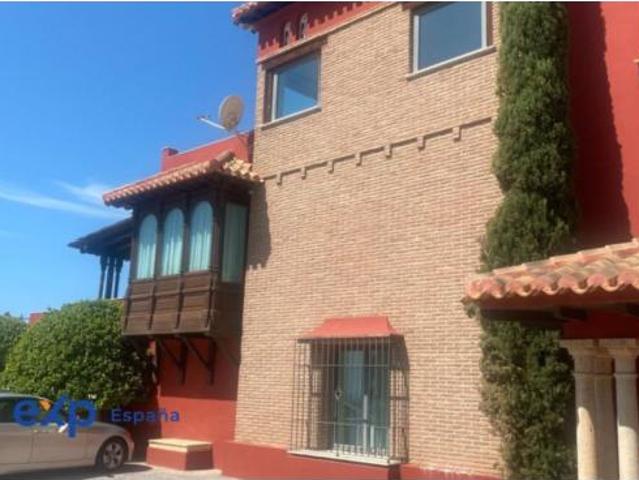 Chalet Venta Almuñécar, Taramay