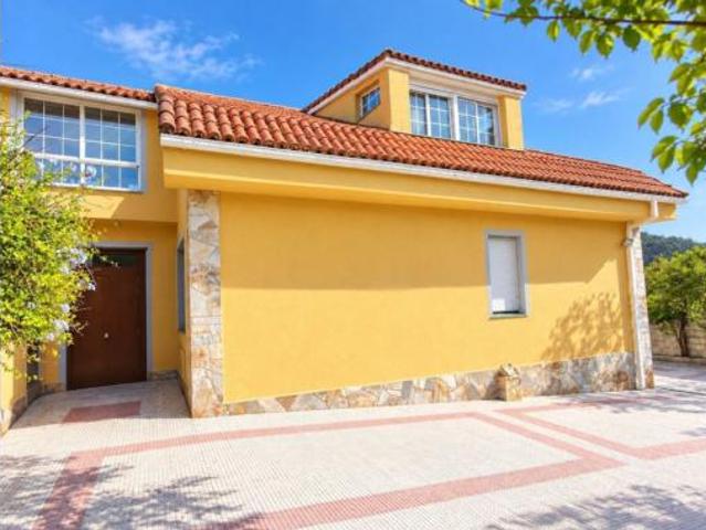 Chalet Venta Arteixo, Vilarrodís