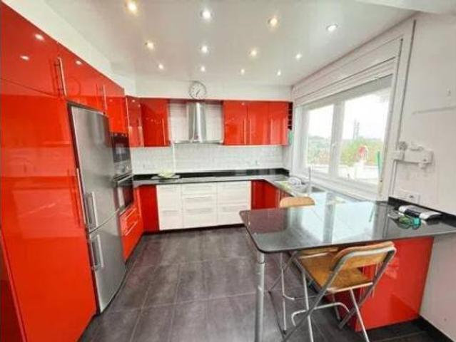 Chalet Venta Arteixo, A Baiuca