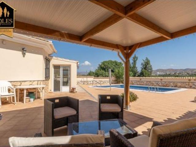 Chalet Venta Arboleas, Arboleas