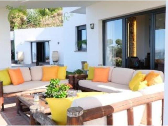 Chalet Venta Arenas, Arenas