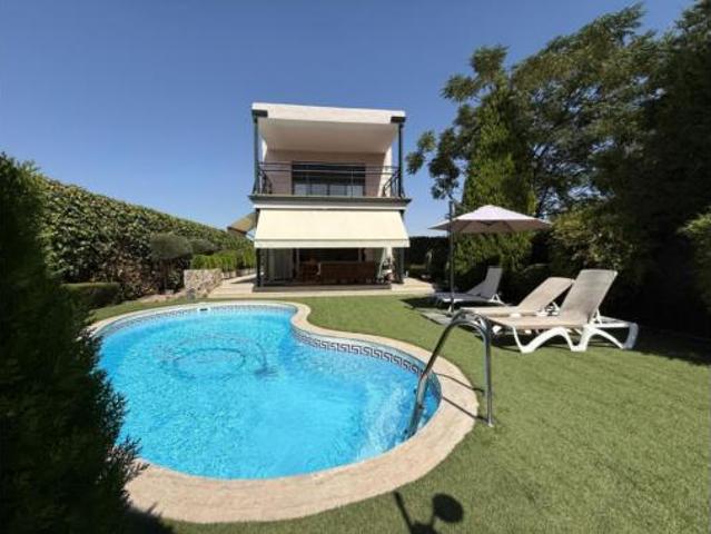 Chalet Venta Arganda del Rey, Los Villares Grupo Pinar