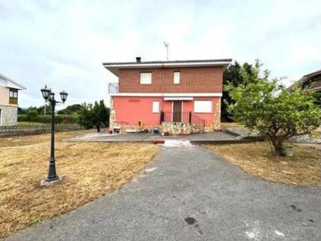 Chalet Venta Argoños, Argoños
