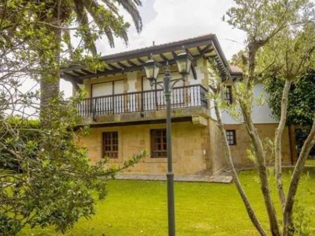 Chalet Venta Arnuero, Isla Playa