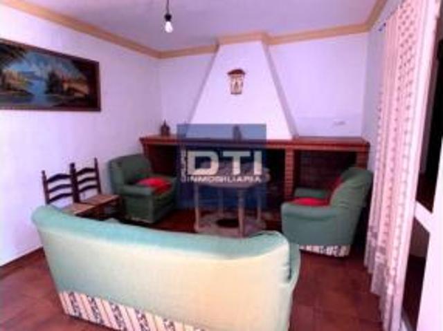 Chalet Venta Aroche, Las Cefiñas