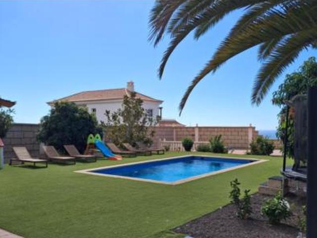 Chalet Venta Arona, Buzanada Valle de San Lorenzo Cabo Blanco