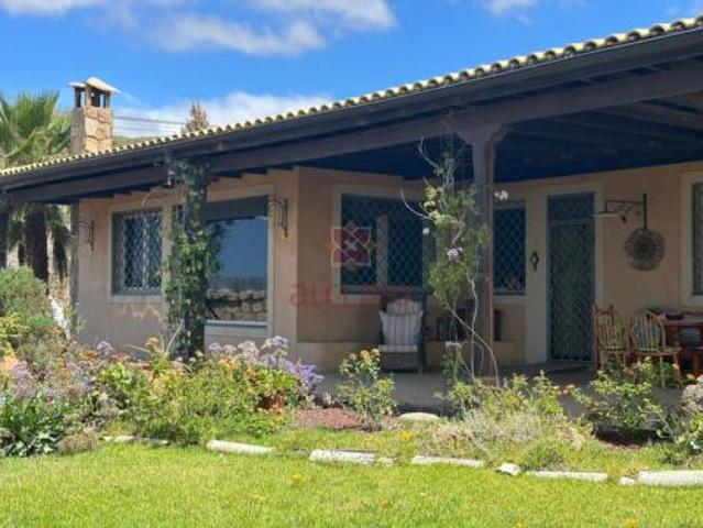 Chalet Venta Arona, Buzanada Valle de San Lorenzo Cabo Blanco