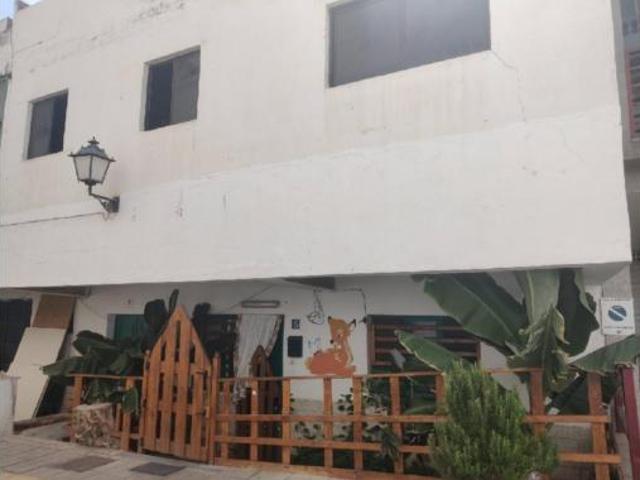 Chalet Venta Arrecife, Centro