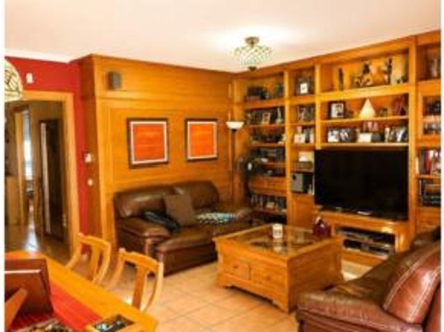 Chalet Venta Arroyomolinos, Castañeras