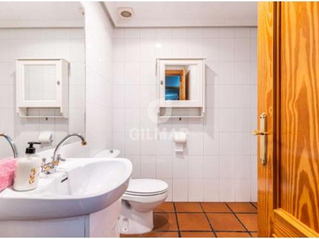 Chalet Venta Arroyomolinos, Castañeras