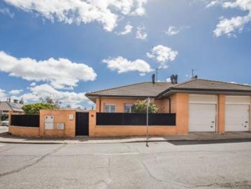 Chalet Venta Ávila Capital, San Antonio Estación Las Hervencias