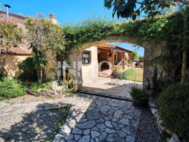 Chalet Venta Botarell, Botarell
