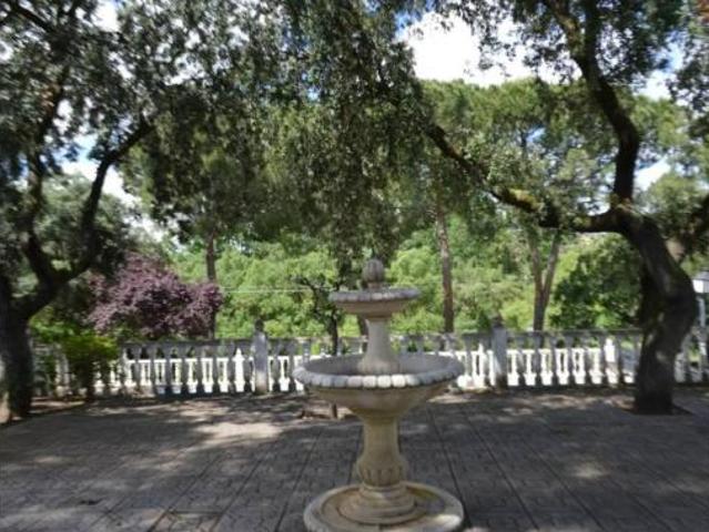 Chalet Venta Batres, Batres