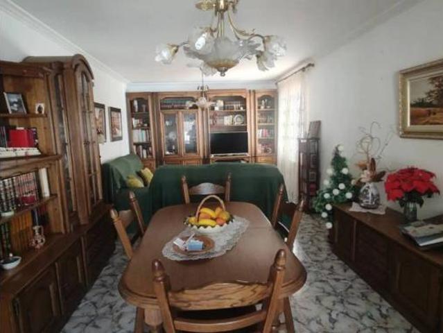 Chalet Venta Baza, Baza