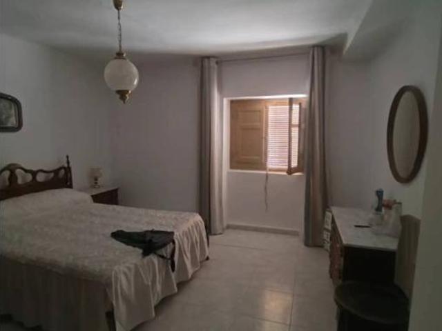 Chalet Venta Baza, Baza