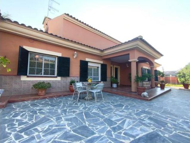 Chalet Venta Badajoz Capital, Los Montitos Carretera de Sevilla