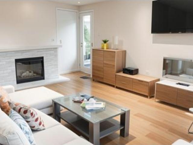Chalet Venta Querol, Esblada
