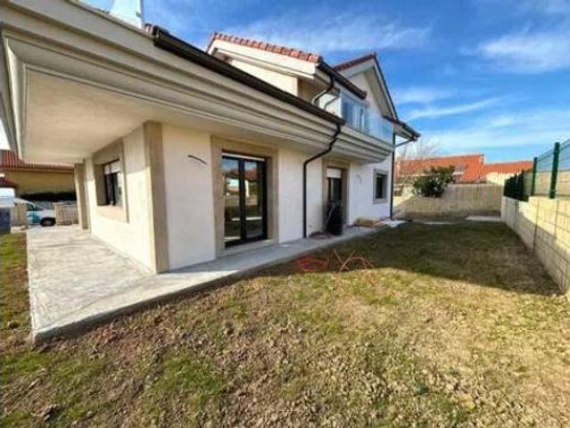 Chalet Venta Bareyo, Ajo