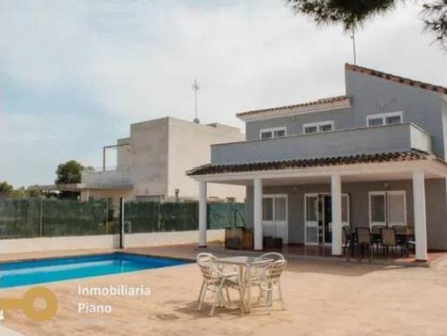 Chalet Venta Bétera, La Conarda Montesano