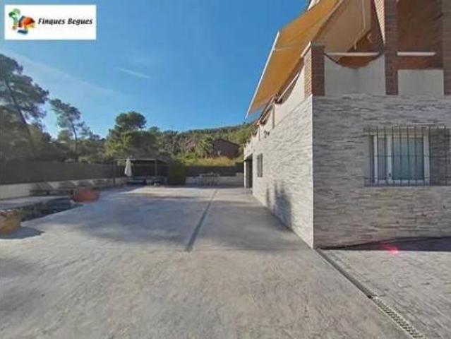 Chalet Venta Begues, Begues