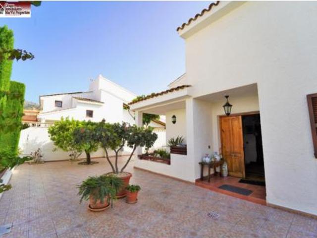 Chalet Venta Benidorm, Racó de l'Oix